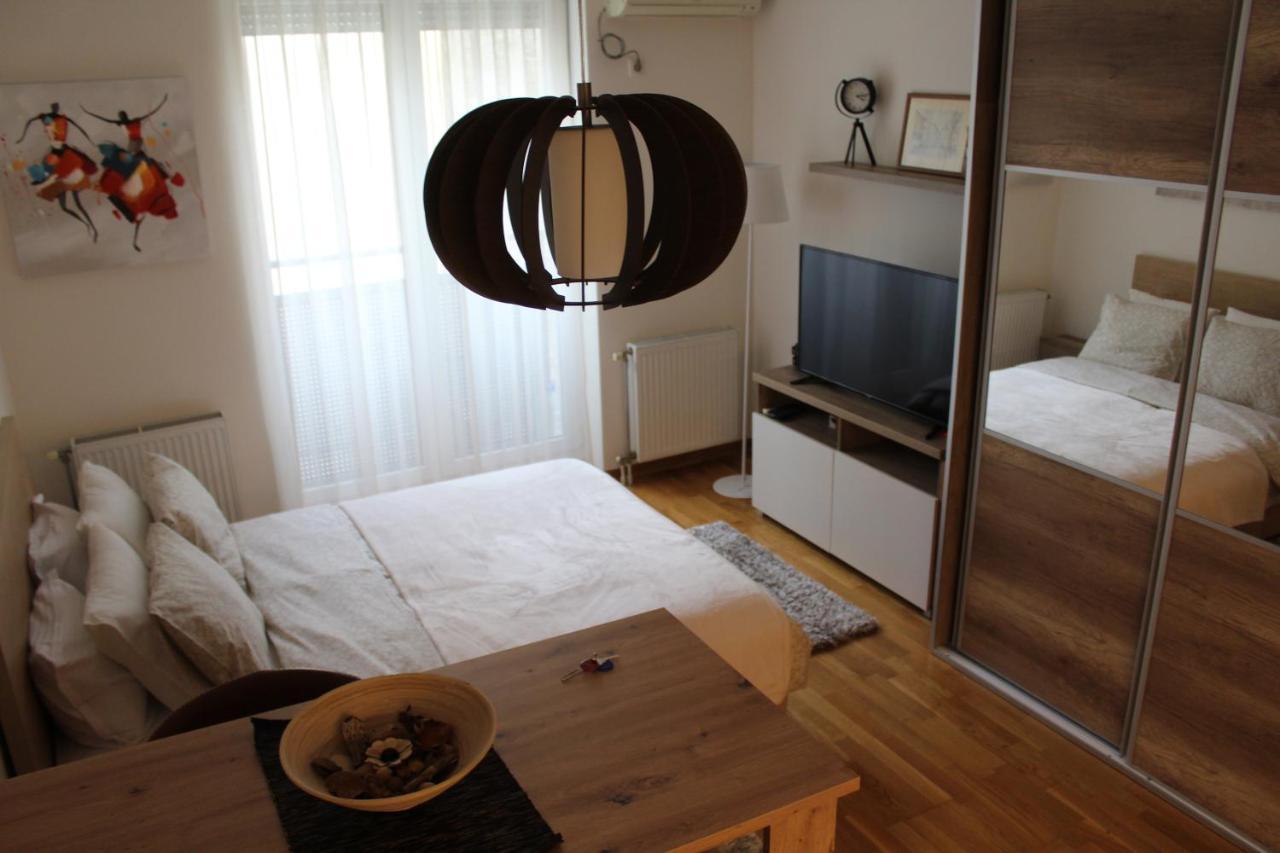 Downtown Apartment 诺威萨 外观 照片